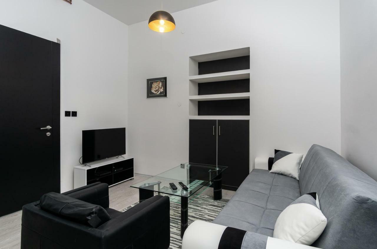 Apartman Ambasador ザグレブ エクステリア 写真
